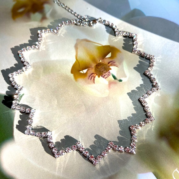 Rhinestone Silver Tone Choker - Picture 3 of 3